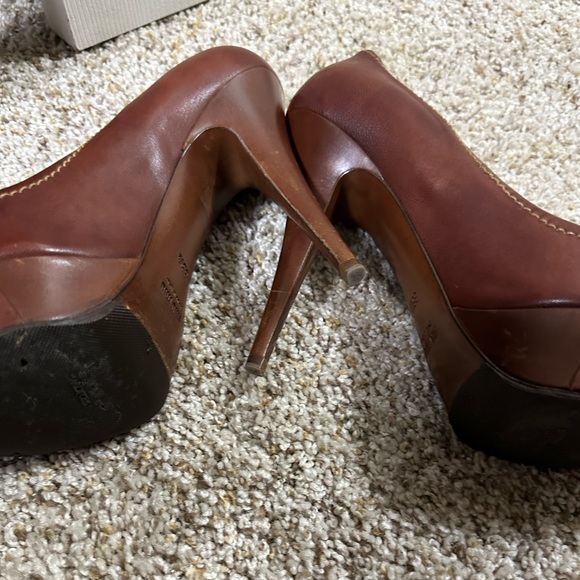 Miu Miu 38.5 Platform Bow Pumps - Picture 4 of 7